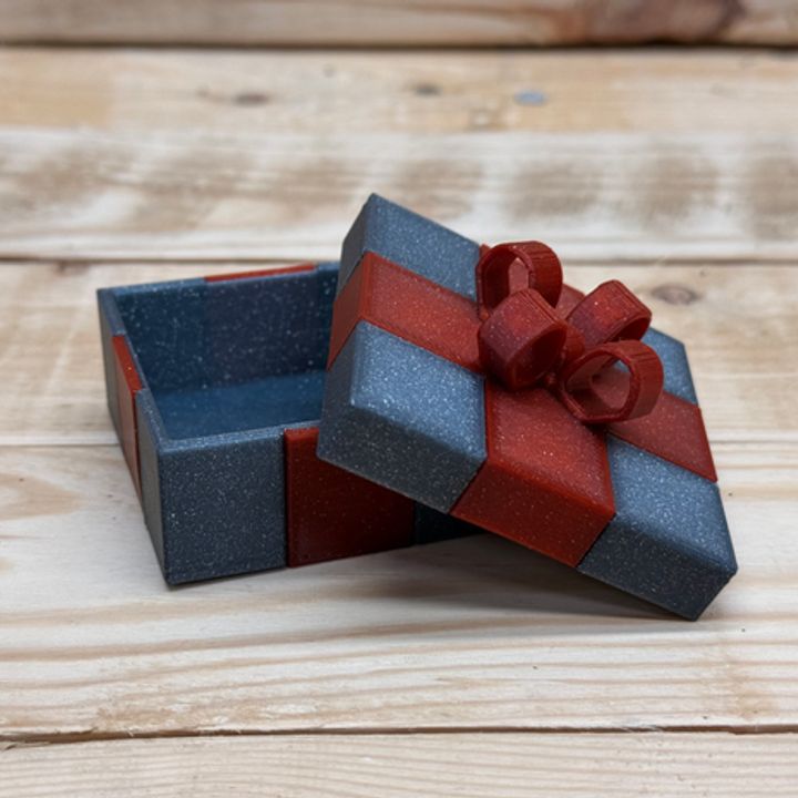 3D Printable Gift Box small/flat with four way bow by ENIQUE3D